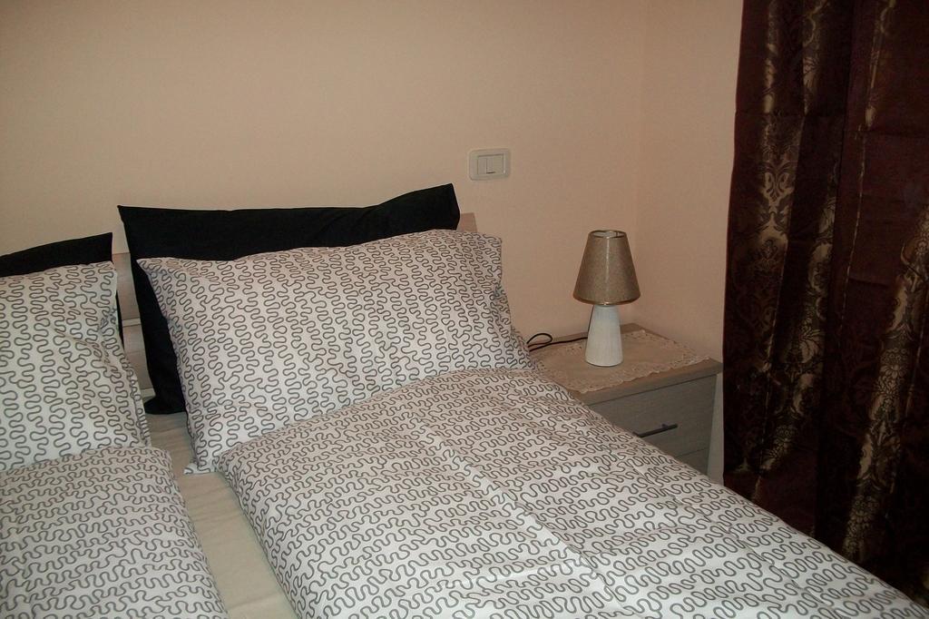 Apartamento Residenza Porte Vecchie Riva del Garda Exterior foto